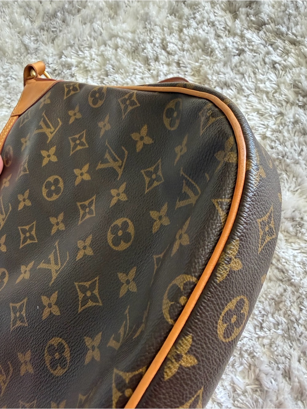 Louis Vuitton Monogram Crossbody in Brown & Tan Leather Trim - Picture 12 of 16